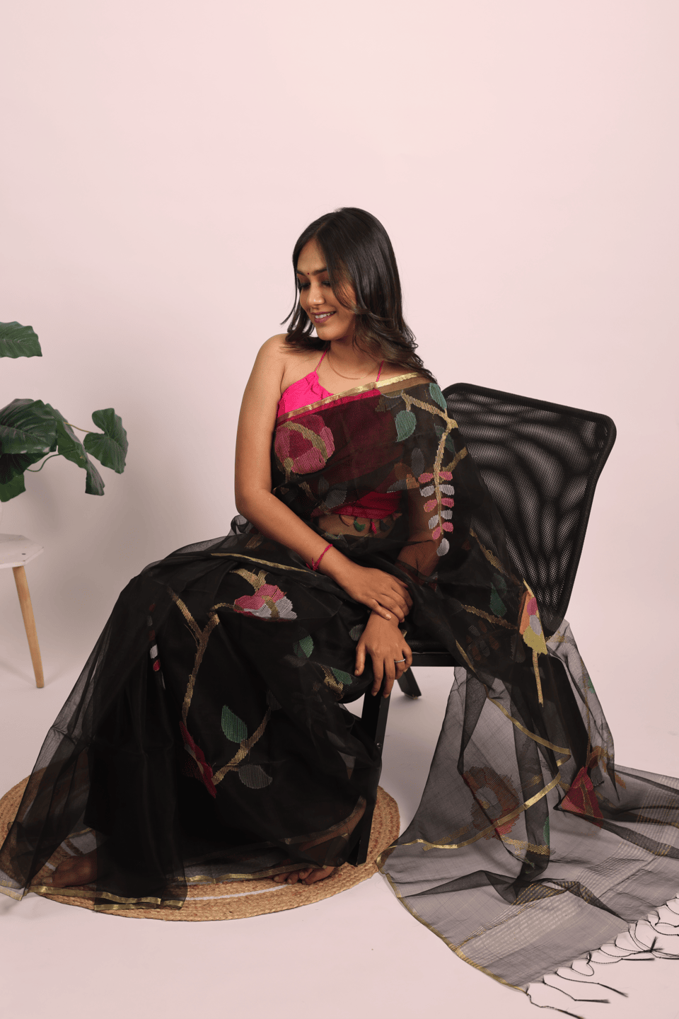 Muslin Silk Floral Jaal Saree