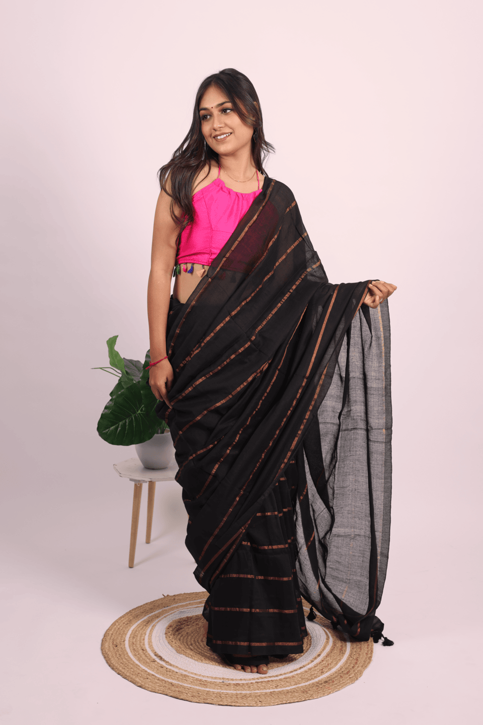 Malmal Cotton Zari Stripes Weaving Saree