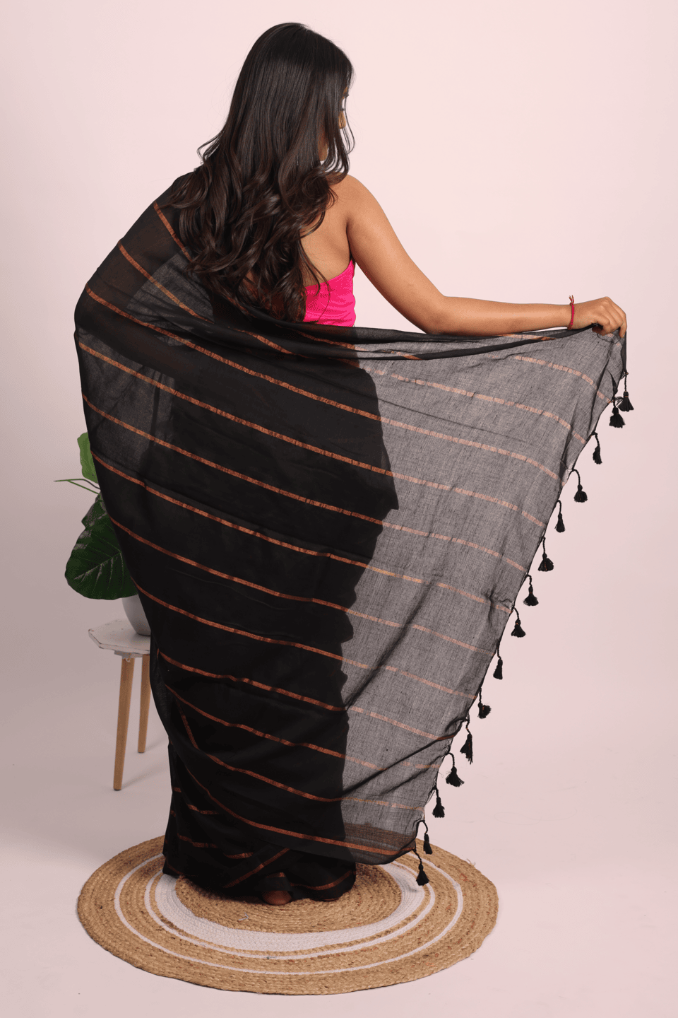 Malmal Cotton Zari Stripes Weaving Saree