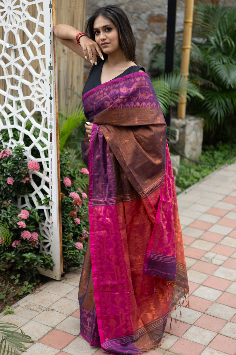 Tissue Weaving Saree