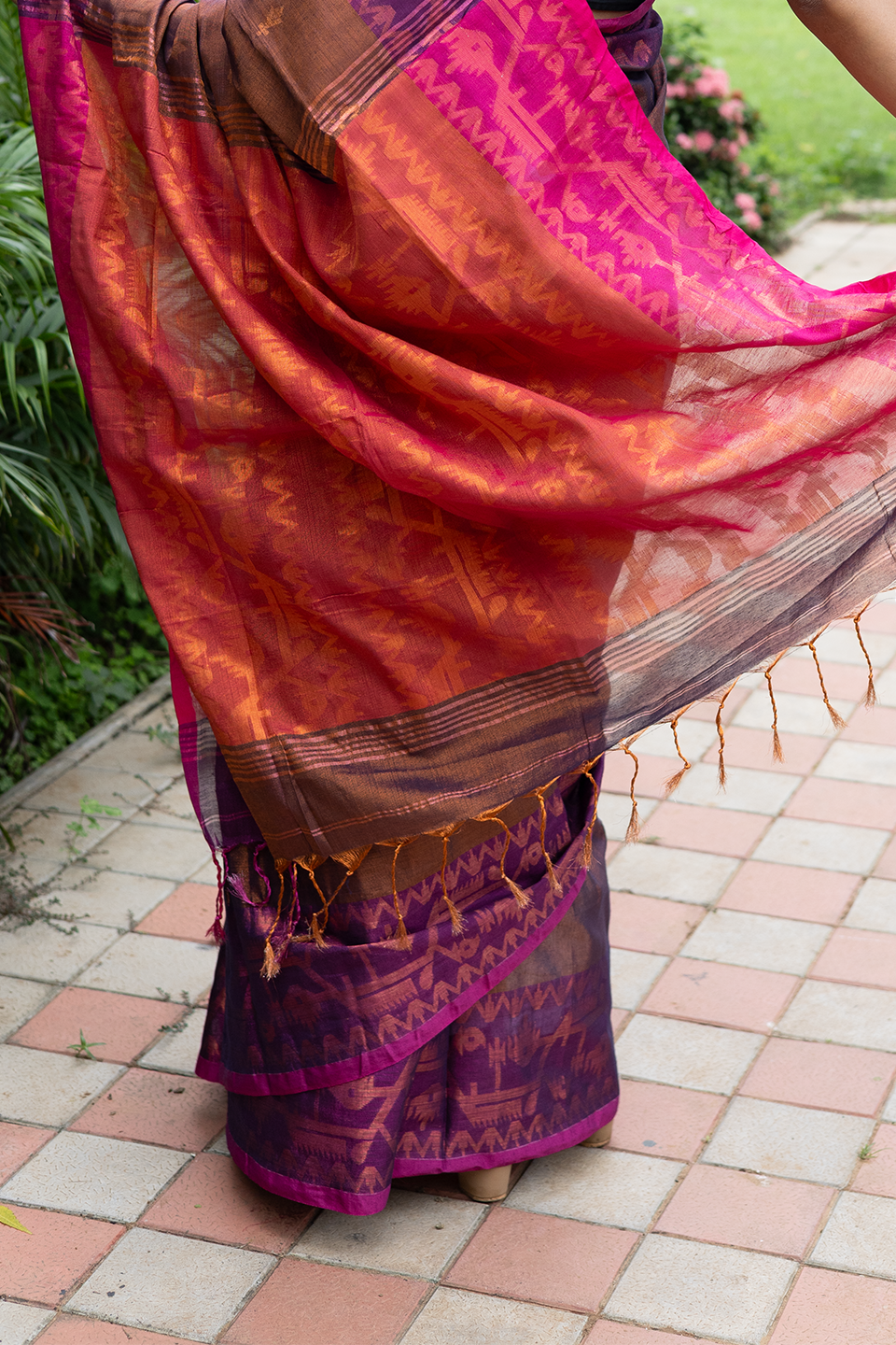 Tissue Weaving Saree